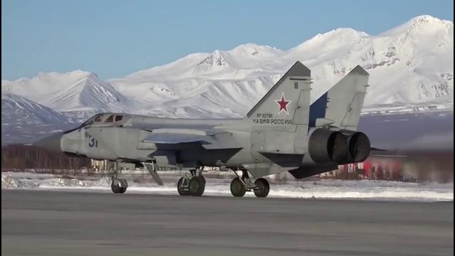 Истребителей МиГ-31на сверхзвуковых скоростях в стратосфере