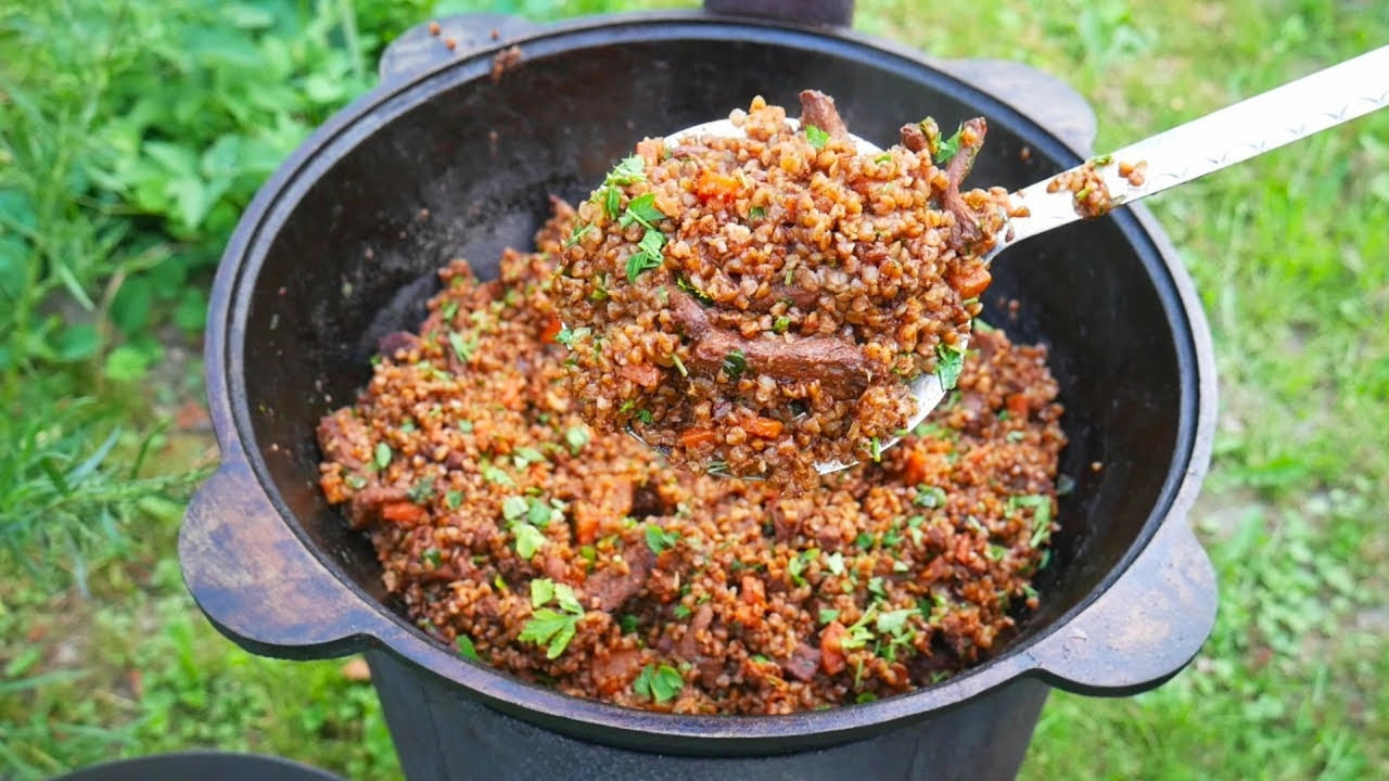 Та самая гречка! Гречка по-купечески с мясом и грибами в казане