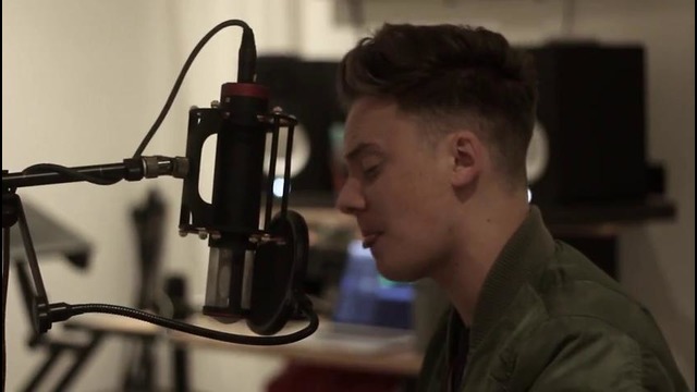 Conor Maynard– I Took A Pill In Ibiza (cover)