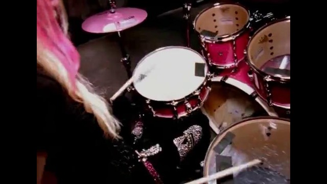 Avril Lavigne – The Best Damn Thing (2008)