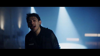 Crown The Empire – BLURRY (out of place) (Official Music Video 2020)