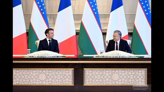 Shavkat Mirziyoyev va Emmanuel Makron huzurida 8 ta ikki tomonlama hujjat imzolandi