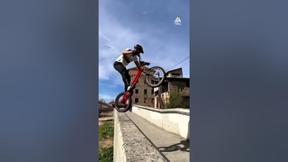 World Champion Performs Tail Whip on Railing | People Are Awesome