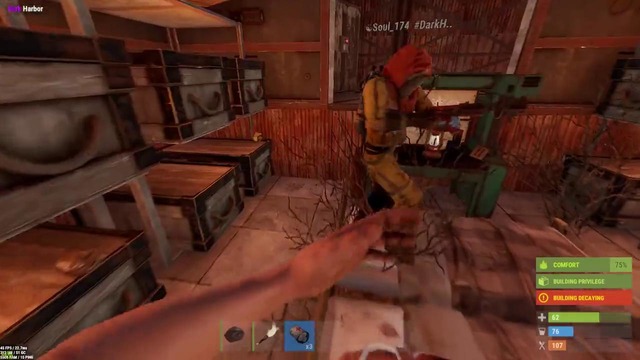 RUST – История о том, как мы нашли два ящика серы