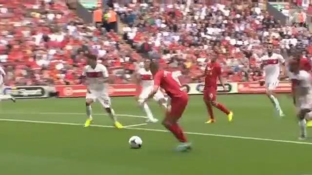 Liverpool FC 2-0 Olympiakos. Allen fires for 1-0