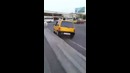 Вот тико круто объехала
