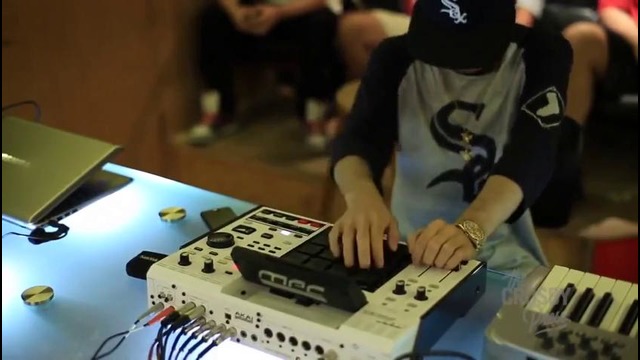 AraabMUZIK – Hail Mary