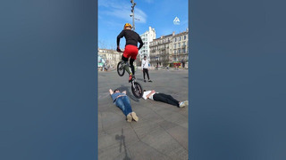 Man Jumps Bike Over People Laying On Ground | People Are Awesome #biking #jump #trickshot