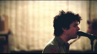 Green Day – Nuclear Family (Official Video)