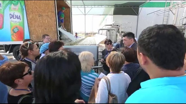 Экскурсия группы Потребитель. уз на завод Marwin Brands соки Dena