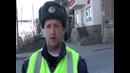 Пешеход заставляет гаишника соблюдать ПДД – копия – копия