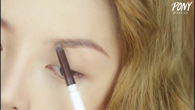 Pony’s Instagram Makeup-Sexy lashes look макияж от Пони