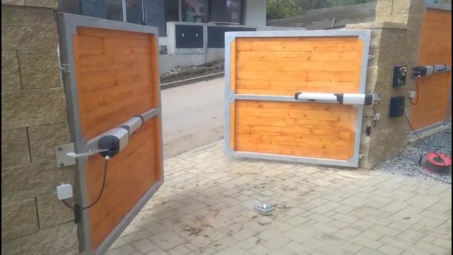 BFT Phobos BT A 25 Автоматика для ворот в Ташкенте №1