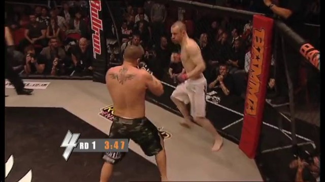 John Phillips vs. James Zikic – BAMMA 4