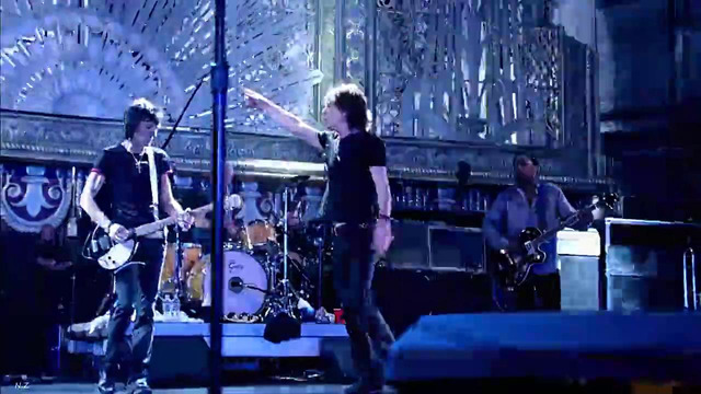 The Rolling Stones – Paint it Black 2006 Live Video