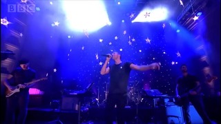 Coldplay – ‘A Sky Full Of Stars’ In Concert For Radio