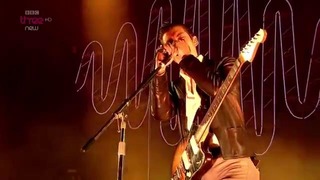 Arctic Monkeys – Old Yellow Bricks at Reading 2014