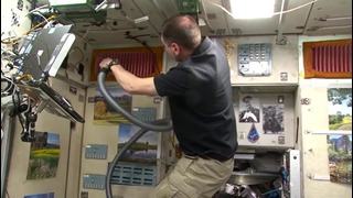 Наука 2.0 – Космонавты пылесосят в космосе