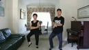 Мама с сыном танцуют под Gangnam-Style