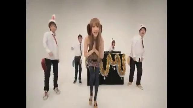 Знаменитая японская top-модель Nozomi Sasaki-christmas song