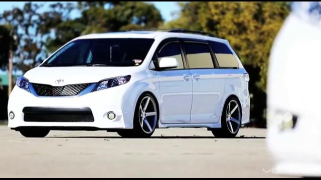 Vossen Wheels – Toyota Siennas