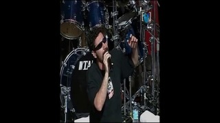 System of a Down – Chop Suey (Big Day Out 2002)