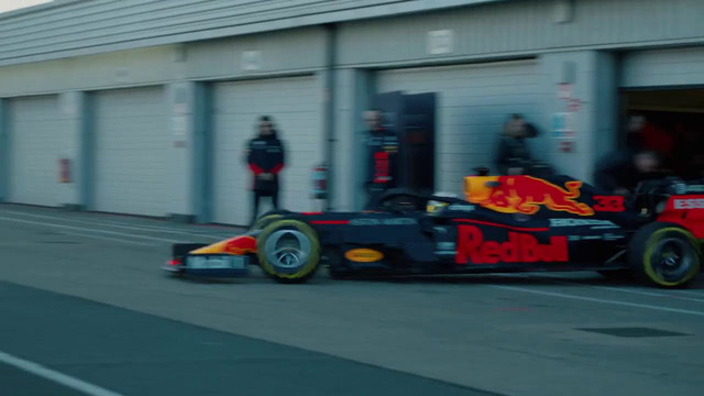 Дебют Aston Martin Red Bull Racing RB16 в 2020 году