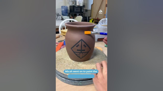 Artist Makes Custom Urn | People Are Awesome