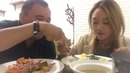Кореянка пробует конину! кумыс! курдак! моя любовь бешбармак