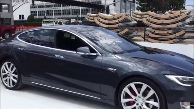 The Boring Company | Лифт для отправки автомобилей под землю