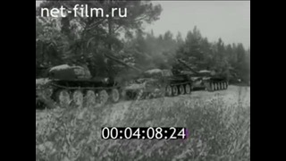 Soviet Army T-62 tanks (part 2)
