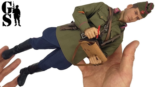 Офицер Красной Армии, ВОВ, 1942г – обзор фигурки в масштабе 1:6