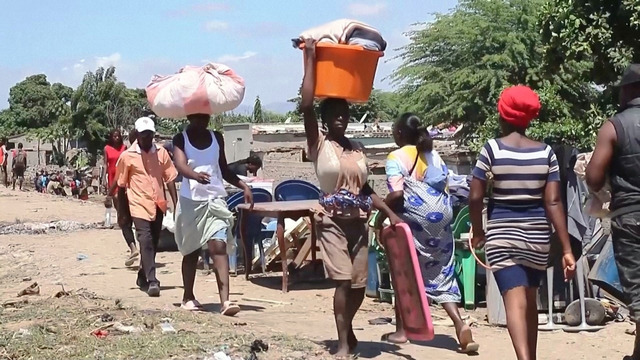 Трансфер минералов встал: в Анголе затопило важную железную дорогу