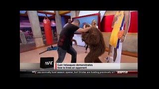 Cain Velasquez shows off fighting techniques on Sportsnation