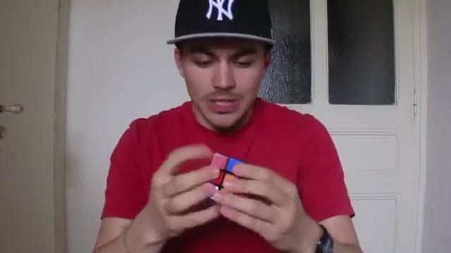 Rubik’s cube and fast beatbox by alem