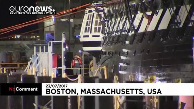 Старейший военный корабль США вернулся в бостонскую гавань