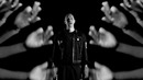 Coldplay – feelslikeimfallinginlove (Official Video)