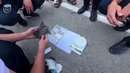 Tezkor tadbir: “Kaptiva” haydovchisidan 130 gramm gashish va 110 dona kuchli ta’sir qiluvchi dori topildi