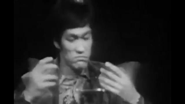 Bruce Lee – Be Water (Remix)