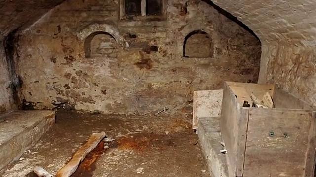 7 потайных комнат в домах, которые были найдены их владельцами