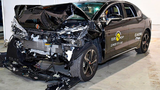 How Safe is this Chinese Car? 2023 Mobilize Limo – The Chinese Model 3 | CRASH TEST