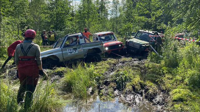 OffroadSPB. Кольцевая гонка! Настоящая заруба