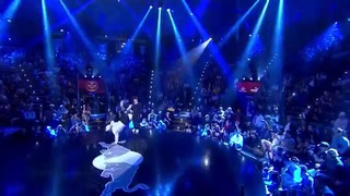Leon VS Lil Zoo ¦ Red Bull BC One World Final 2015