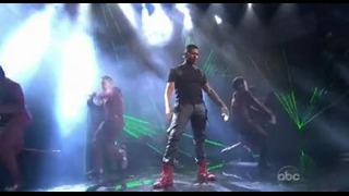 Usher – Medley (2012 American Music Award)