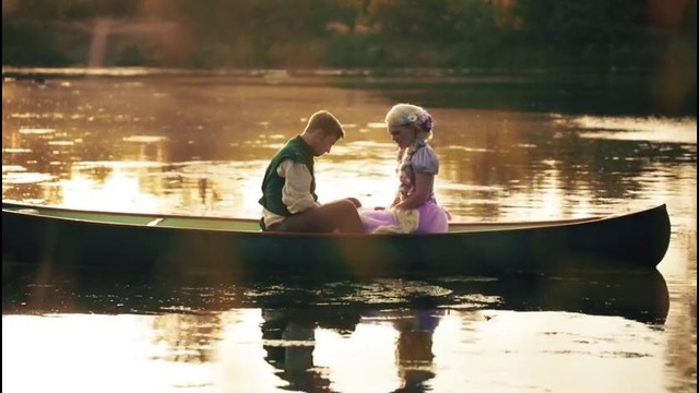 Hollens feat. Evynne Hollens – I See The Light (Tangled Peter)