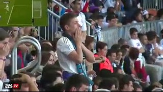 Реакция болельщиков Реала, которые смотрели матч на Сантьяго Бернабеу