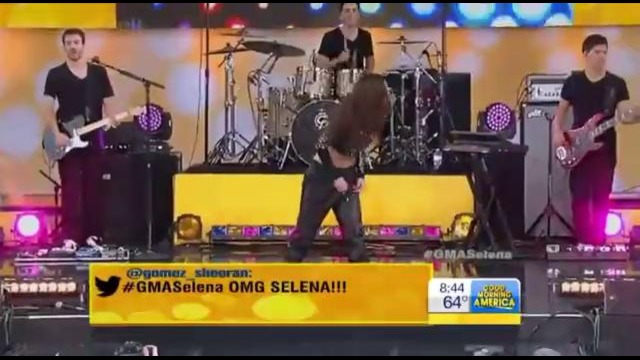 Selena Gomez-Slow Down Live At Concert GMA 2013