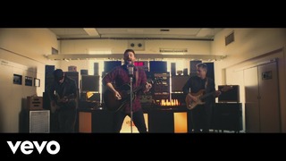 Chris Young – Raised on Country (Official Video 2019!)