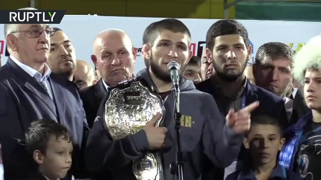 Хабиб Нурмагомедов встретился с болельщиками на «Анжи-Арене»