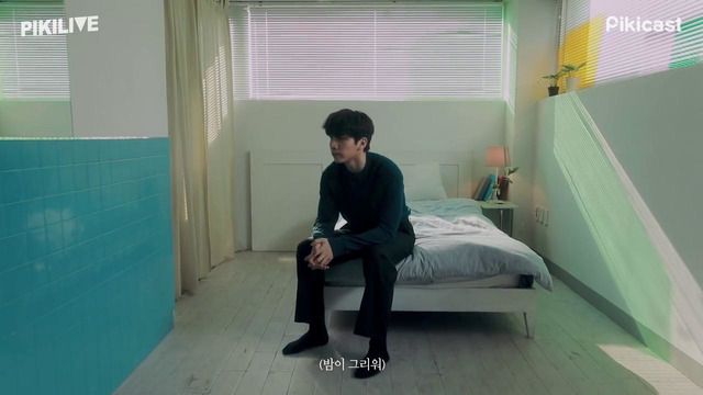 HYUK – A long night LIVE [PikiLive]